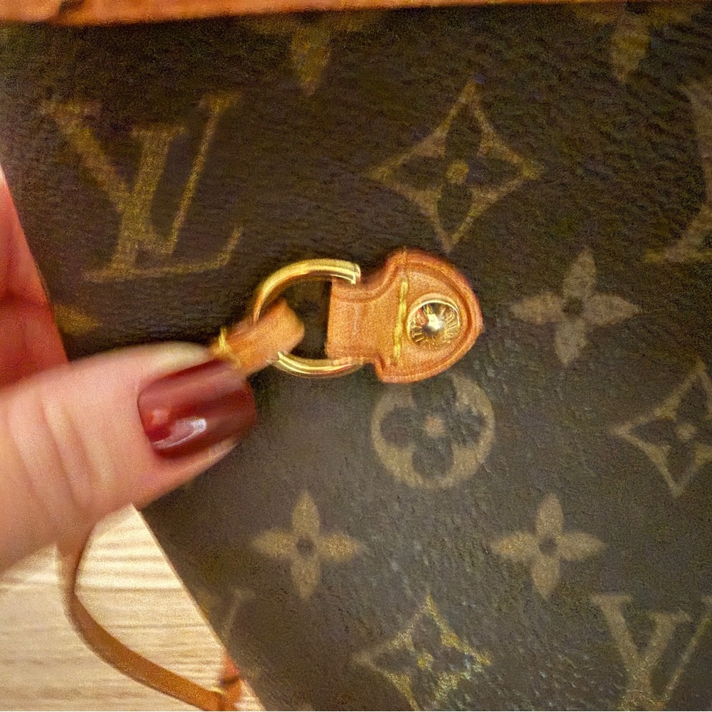 Louis Vuitton Monogram Tote Bag - Brown - Picture 10 of 13